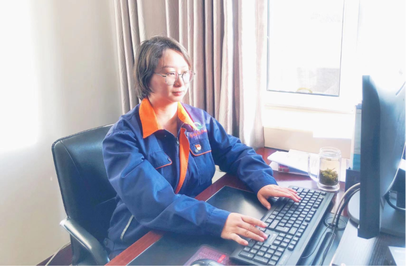 省物產(chǎn)集團(tuán)黨務(wù)工作者、先進(jìn)模范持續(xù)熱議黨的二十大精神（二）