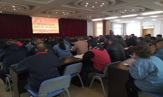 堅定信念 對黨忠誠，融會貫通 學(xué)以致用